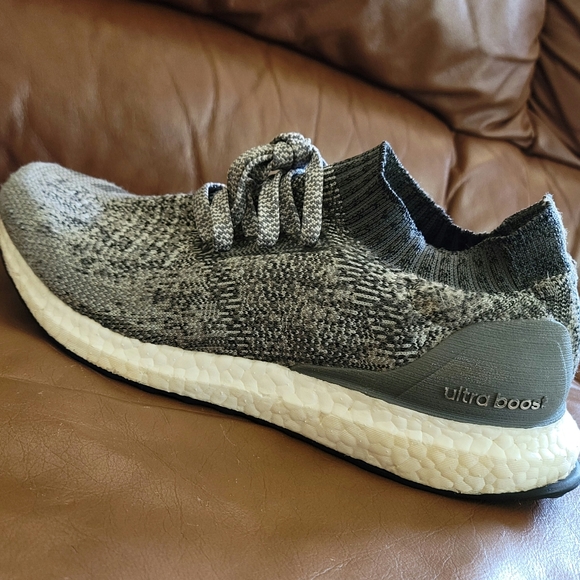 Women's (Unisex) Adidas Ultra Boost Uncaged Grey II Size 9 Women or 7.5 Men or - Picture 4 of 12